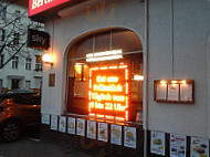 Berliner Rouladenhaus outside