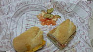 Quiznos food