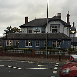 Sizzling Pub outside