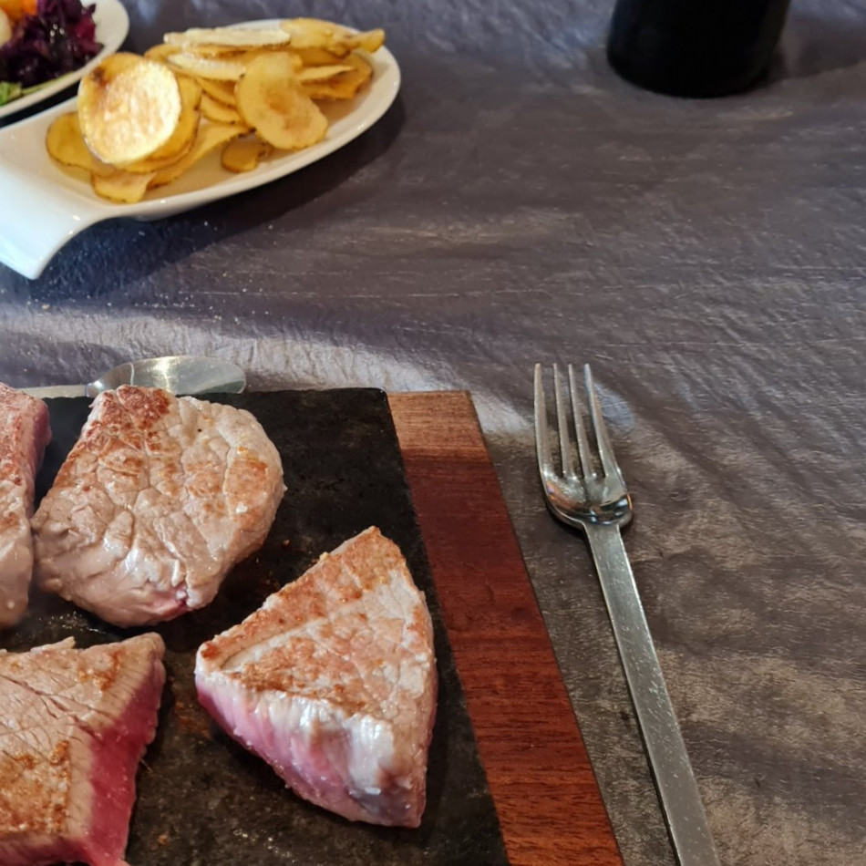 restaurant image
