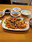 Hwang's Tofu food