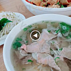 Pho Hoang food