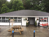 Laragh Lodge outside