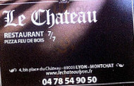 Le Chateau inside