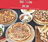 Gyldi's Pizza food