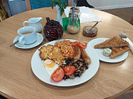 Sixteen Community Cafe food