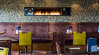 Scotts Restaurant inside