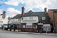 Coach And Horses outside