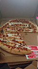 Domino's Pizza Evry Clinique inside