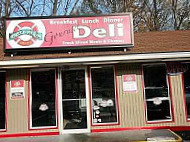 Simple Sands Deli outside