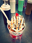 Sundae World food