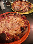 Il Vicino Wood Oven Pizza food