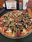 Round Table Pizza food