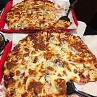 Ronnally’s Pizza And Pasta food