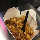 Smoke's Poutinerie food