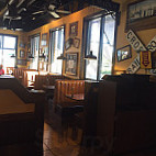 Zaxby's inside