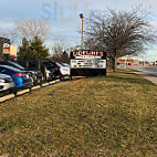 Sidelines Sports Eatery Pub outside