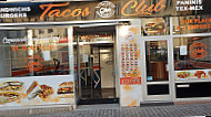 Tacos Club outside