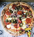 Fireaway Pizza food