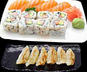 Sushi Fuji food