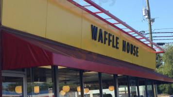 Waffle House outside