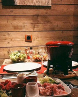 La Fondue Val Thorens food