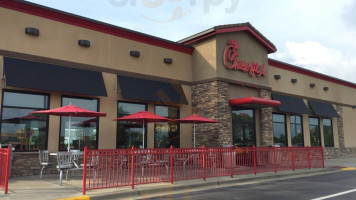 Chick-fil-a outside