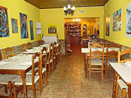 Casa dos Presuntos na Cortelha food