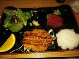 Hoshi Sushi food