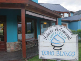 Heladeria Domo Blanco food