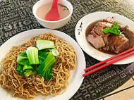 Noodle Inn food