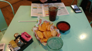 Tacoholics Mexican Cantina food