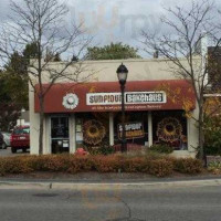 Sunflour Bakehaus outside