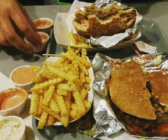 Cougar Country Drive-in food