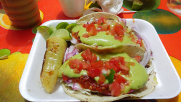 Taqueria El Buen Taco food