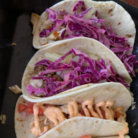 Vansauwa's Tacos Vegan Eats food