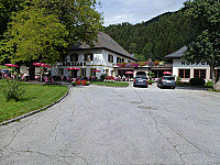 Rasdorferhof outside