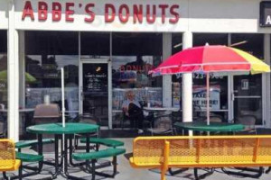 Abbe's Donut Nook inside