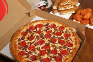 Pizza Hut food