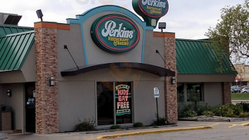 Perkins Bakery food