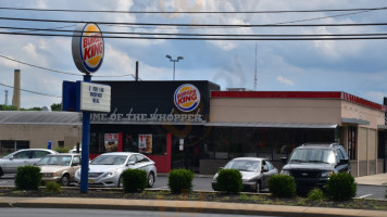 Burger King outside