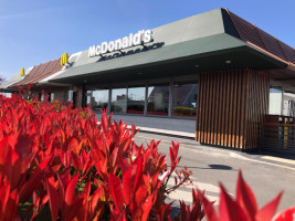 Mcdonald's outside