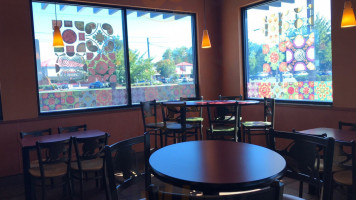 Taco Bell inside