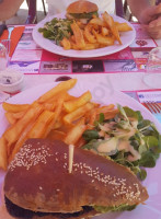 Pont De Bois food