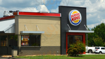 Burger King outside