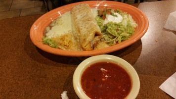 EL Tapatio Mexican Restaurant food