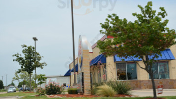 Burger King outside