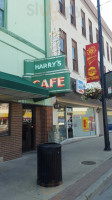 Harrys Cafe outside