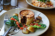 Wellington Arms food