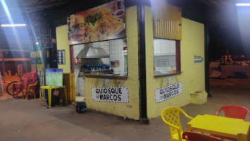 Gigaburguer's Lanches inside